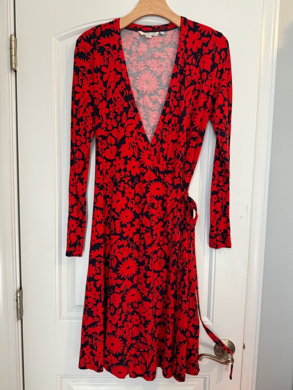 BODEN True Wrap Navy Red Floral Dress Sz 8 - Picture 4 of 10